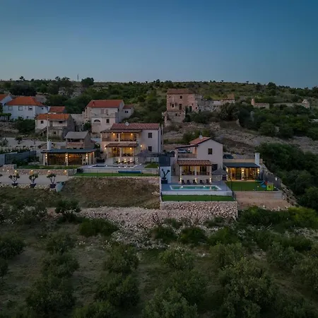 La Zadar Villa *